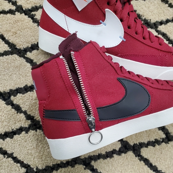 Nike Women's Blazer Mid Rebel - Picture 4 of 4